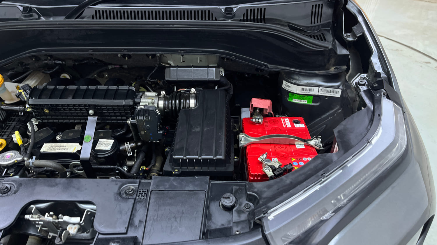 Used 2024 Tata Punch Adventure AMT Petrol Automatic engine ENGINE LEFT SIDE VIEW