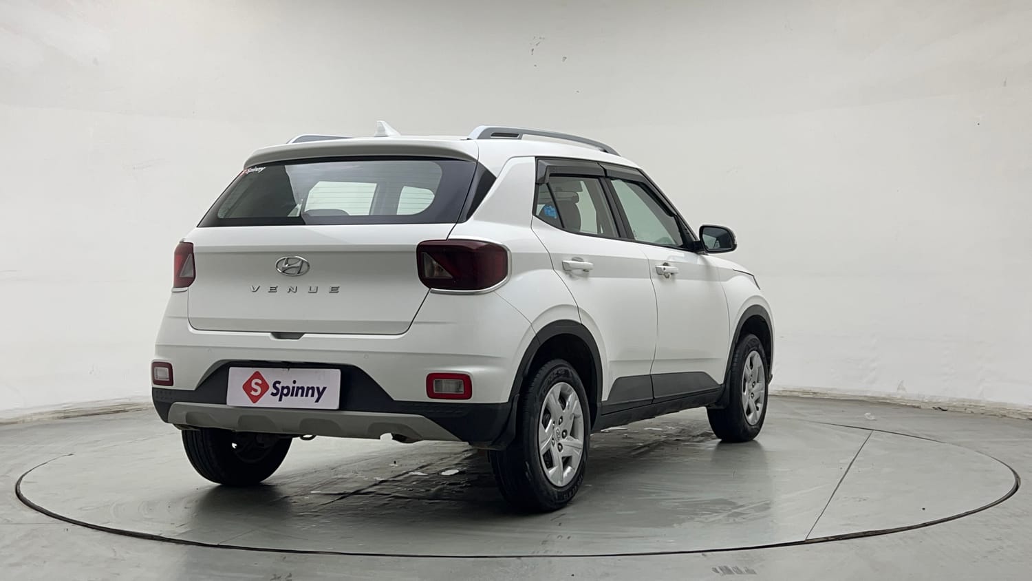 Used 2022 Hyundai Venue S Plus 1.2 Petrol Petrol Manual exterior RIGHT REAR CORNER VIEW