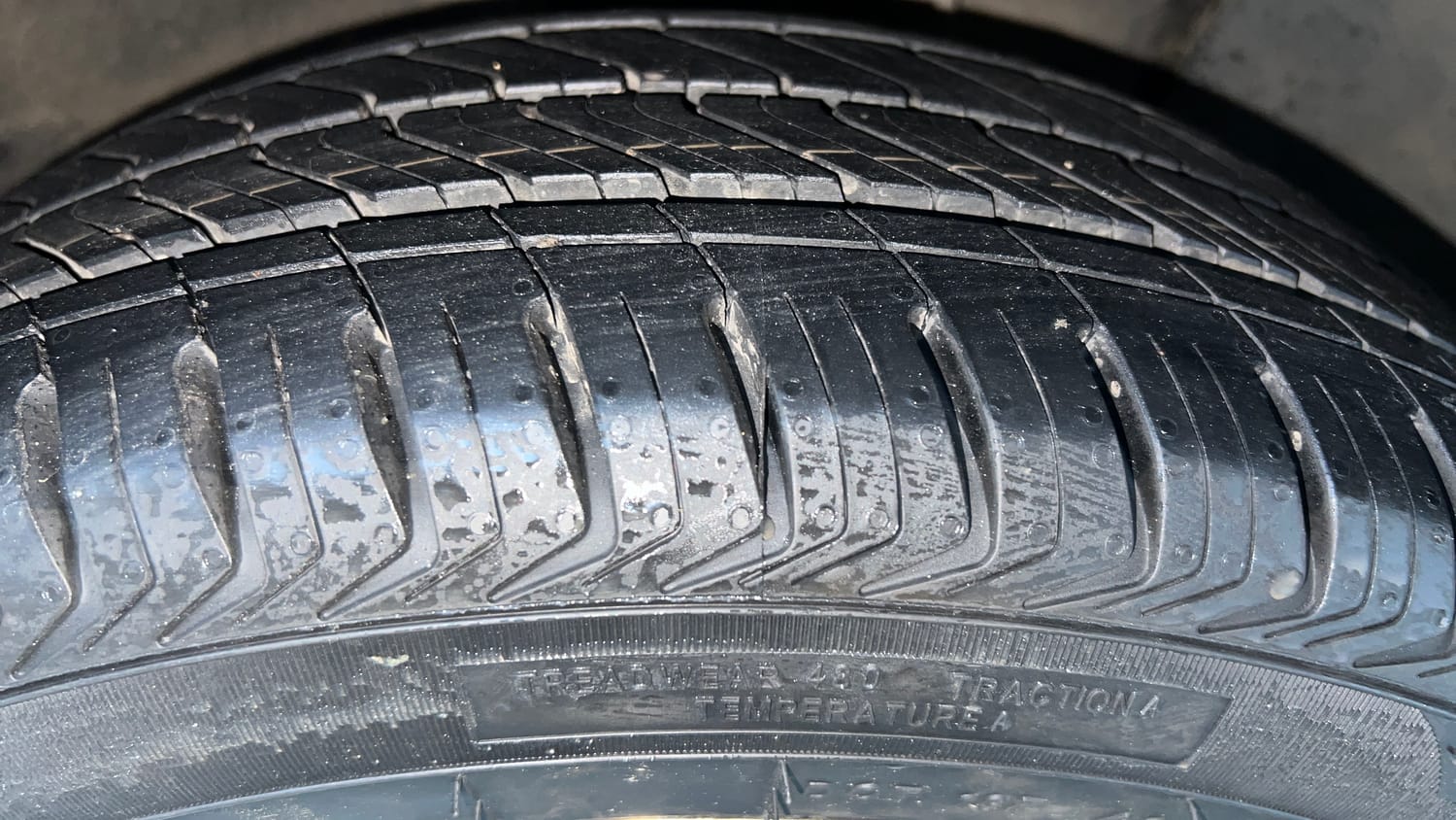 Used 2018 Hyundai Verna SX (O)1.6 VTVT Petrol Manual tyres RIGHT FRONT TYRE TREAD VIEW