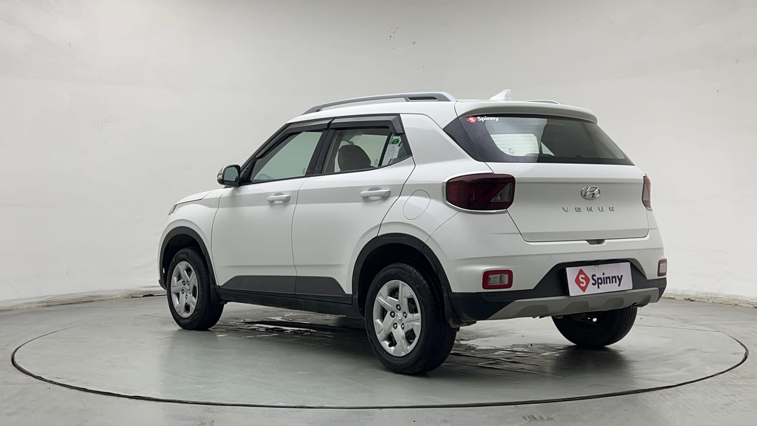 Used 2022 Hyundai Venue S Plus 1.2 Petrol Petrol Manual exterior LEFT REAR CORNER VIEW