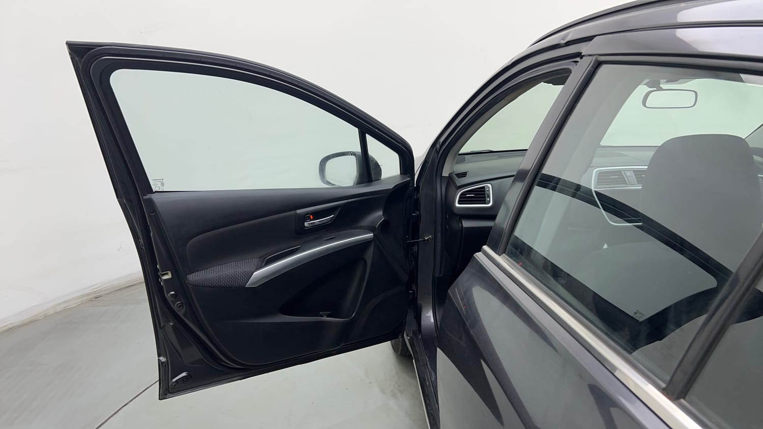 Used 2020 Maruti Suzuki S-Cross Zeta Petrol Manual interior LEFT FRONT DOOR OPEN VIEW