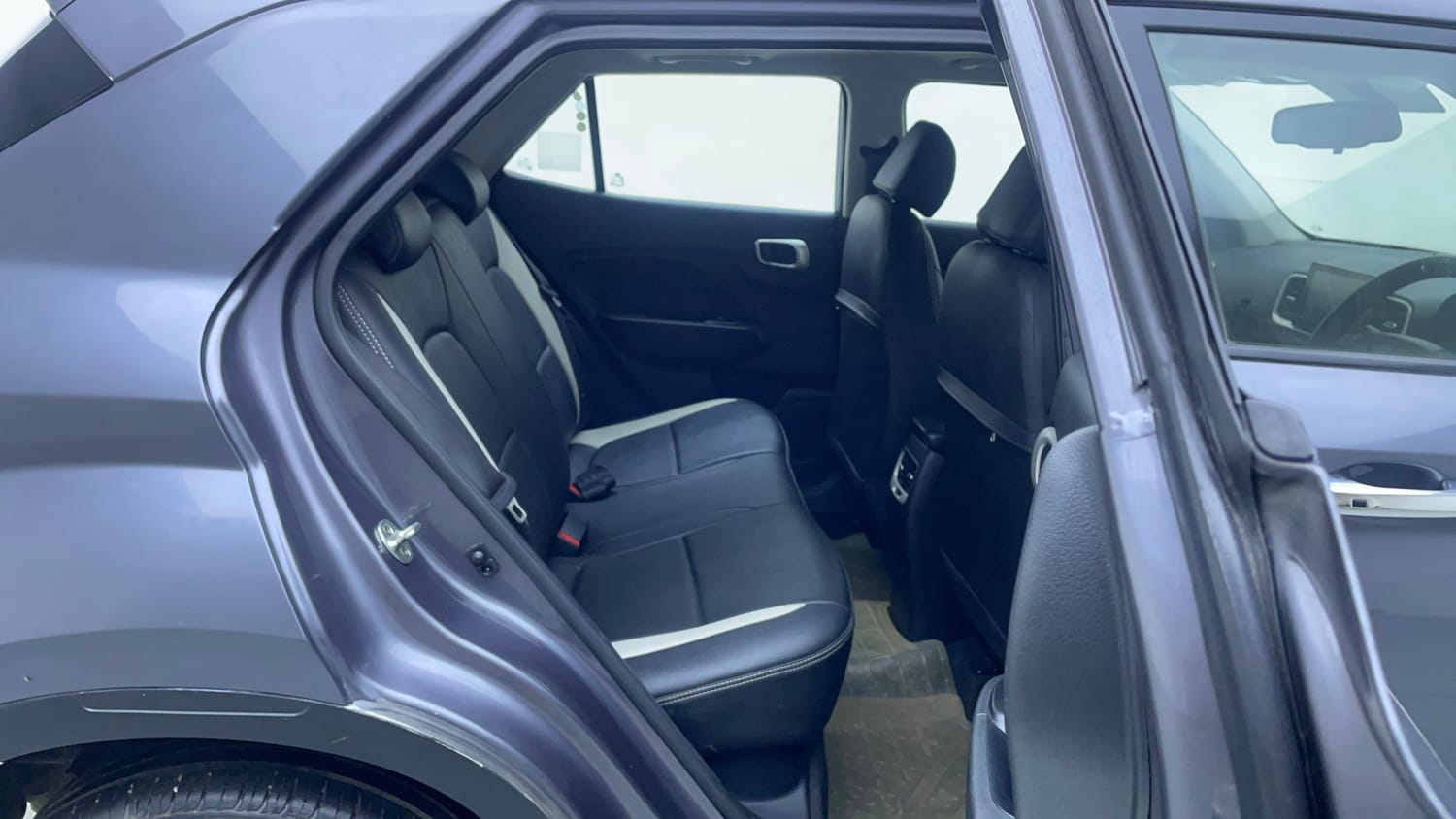 Used 2019 Hyundai Venue SX Plus 1.0 Turbo DCT Petrol Automatic interior RIGHT SIDE REAR DOOR CABIN VIEW