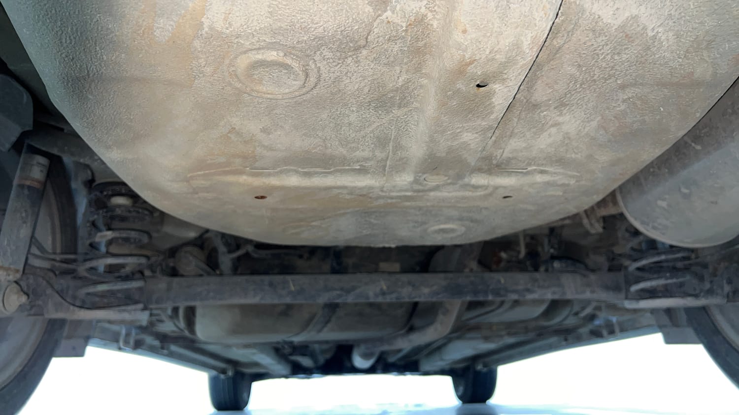 Used 2020 Maruti Suzuki Ciaz S 1.5 MT Petrol Manual extra REAR UNDERBODY VIEW (TAKEN FROM REAR)