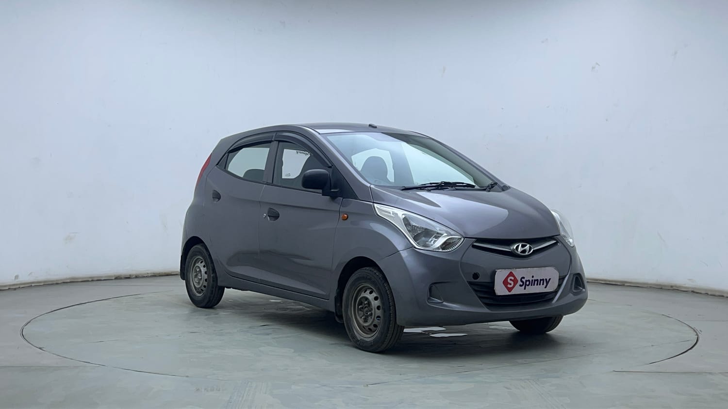Used 2014 Hyundai Eon D-Lite + Petrol Manual exterior RIGHT FRONT CORNER VIEW