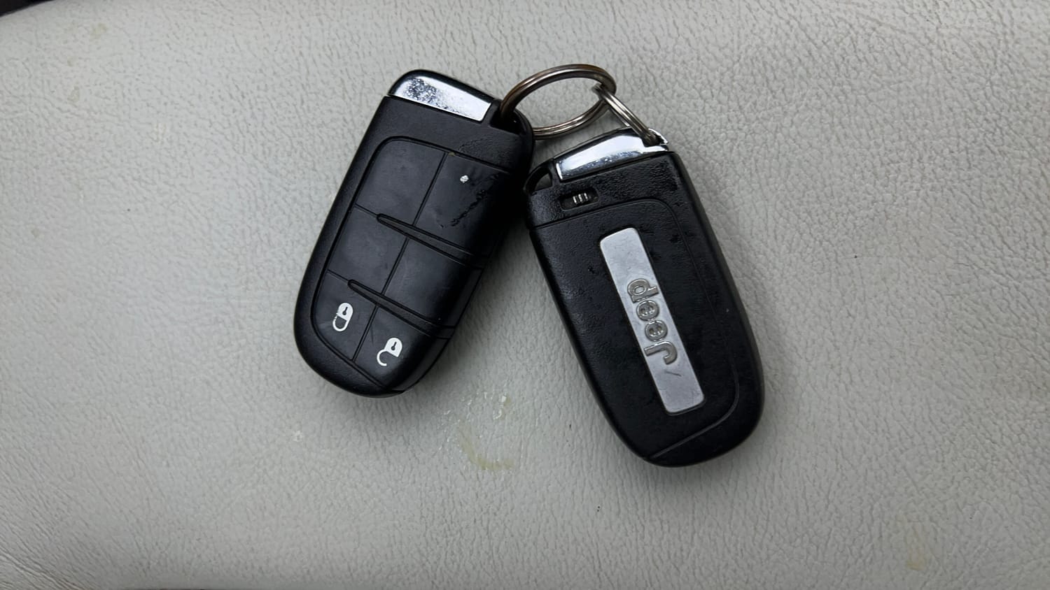 Used 2017 Jeep Compass Limited 1.4 Petrol AT Petrol Automatic extra CAR KEY VIEW
