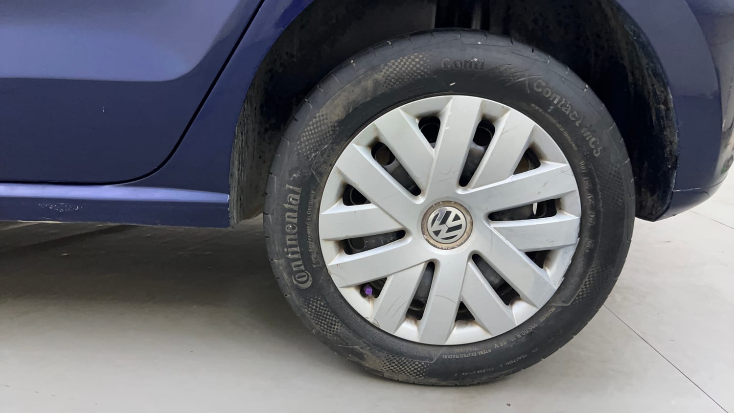 Used 2013 Volkswagen Polo Comfortline 1.2L (P) Petrol Manual tyres LEFT REAR TYRE RIM VIEW