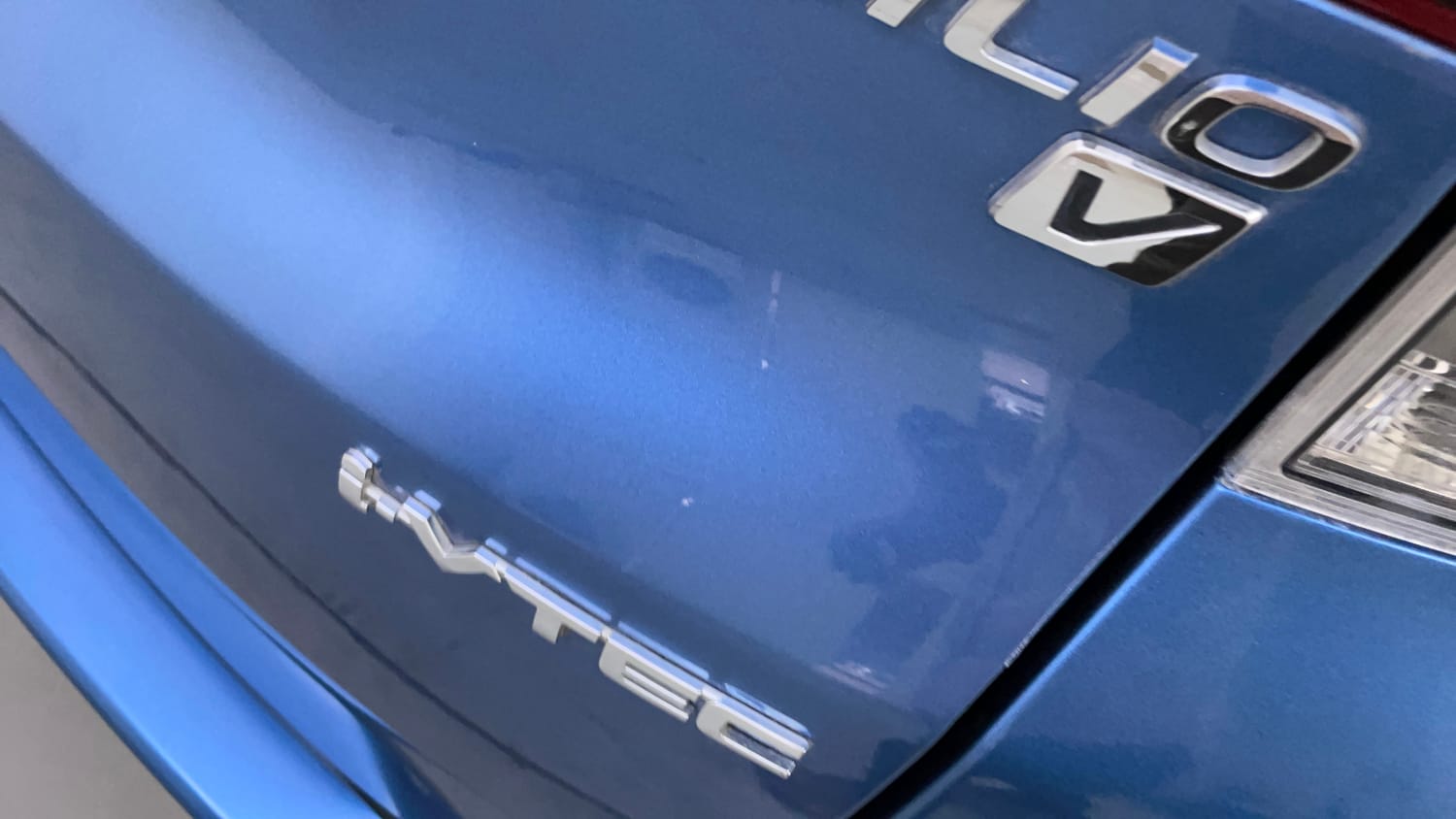Used 2014 Honda Mobilio S Petrol Petrol Manual dents MINOR SCRATCH
