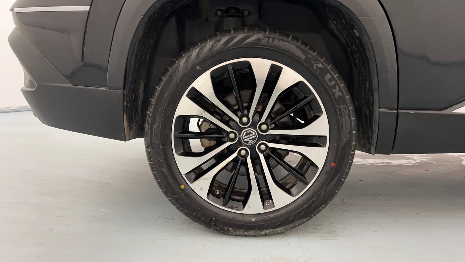 Used 2022 MG Motors Hector Sharp 2.0 Diesel Turbo MT Diesel Manual tyres RIGHT REAR TYRE RIM VIEW