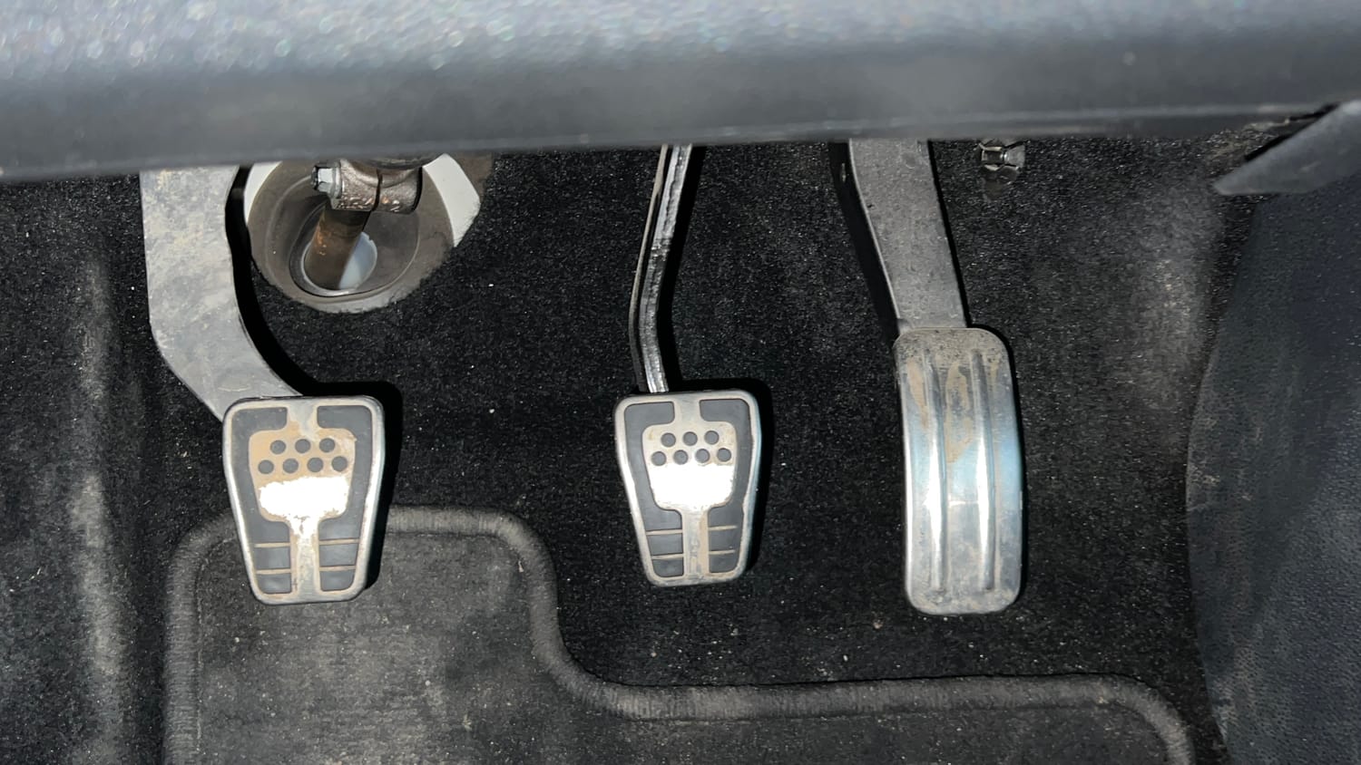Used 2018 Ford EcoSport Titanium + 1.5L Ti-VCT Petrol Manual interior PEDALS VIEW