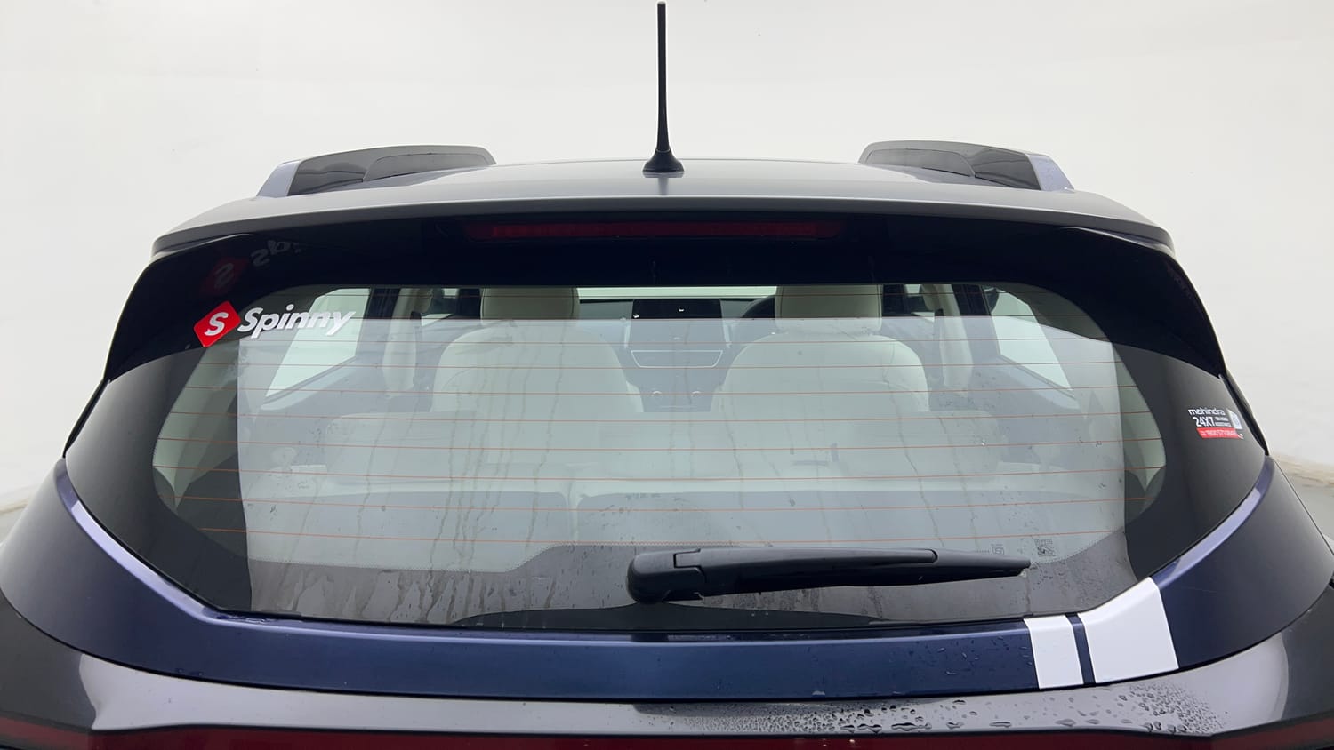 Used 2025 Mahindra XUV 3XO AX7L 1.2 Petrol AT Petrol Automatic exterior BACK WINDSHIELD VIEW