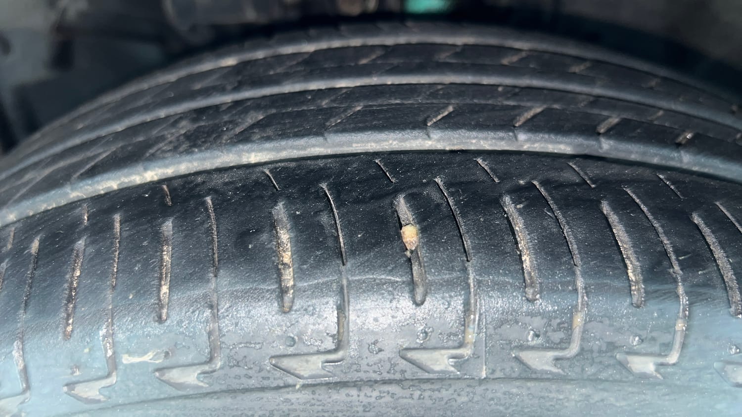 Used 2022 Honda City ZX Petrol Petrol Manual tyres LEFT FRONT TYRE TREAD VIEW