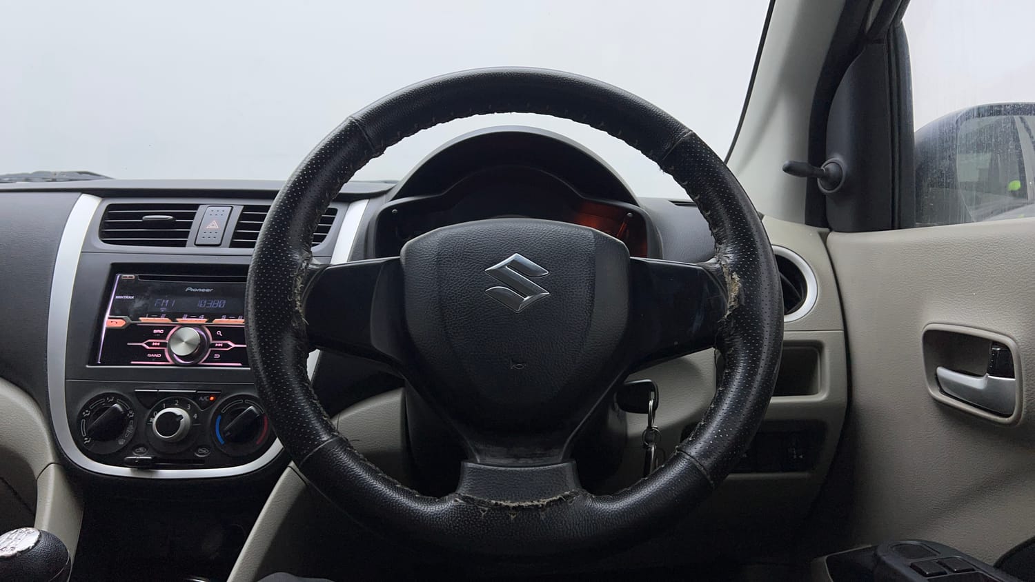 Used 2016 Maruti Suzuki Celerio VXi CNG Cng Manual interior STEERING VIEW