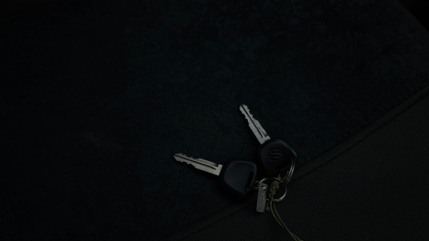 Used 2015 Maruti Suzuki Eeco 5 STR WITH A/C+HTR Petrol Manual extra CAR KEY VIEW