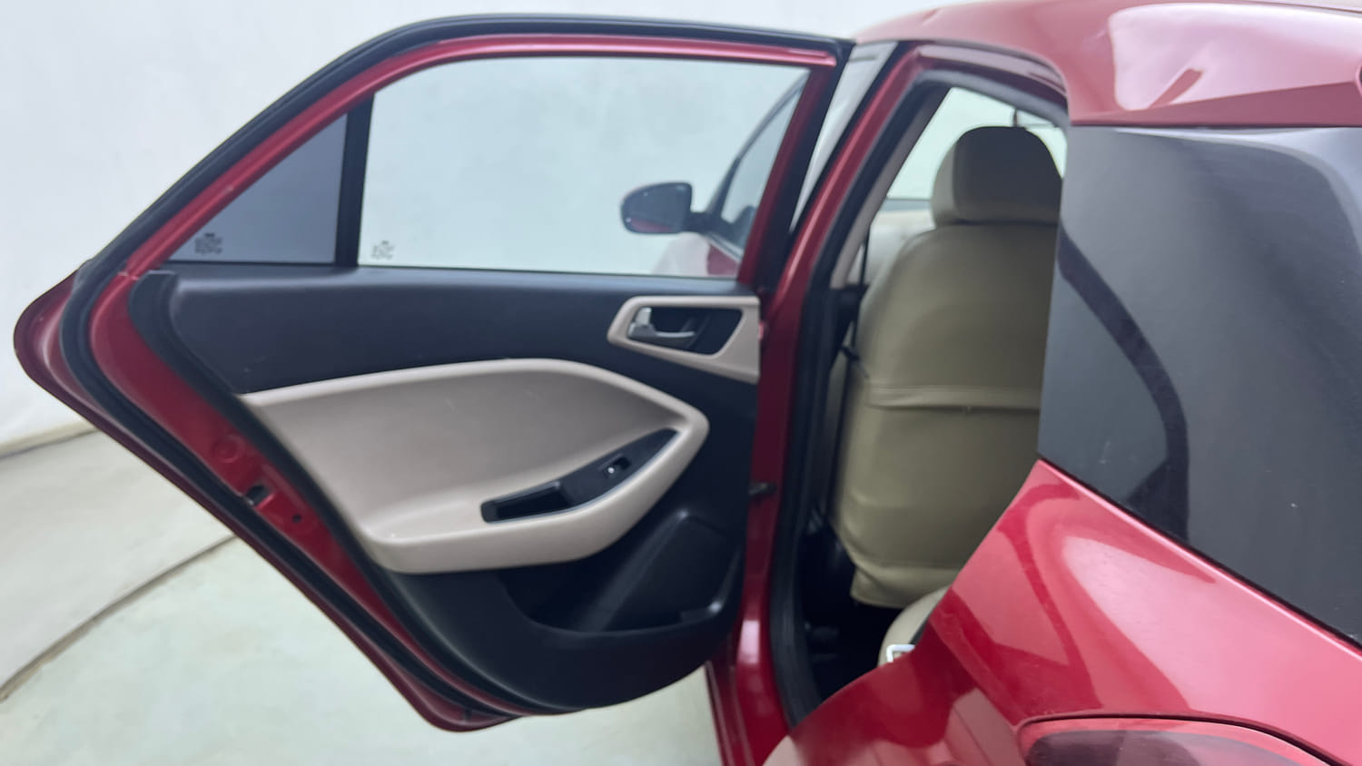 Used 2016 Hyundai Elite i20 Asta 1.2 Petrol Manual interior LEFT REAR DOOR OPEN VIEW
