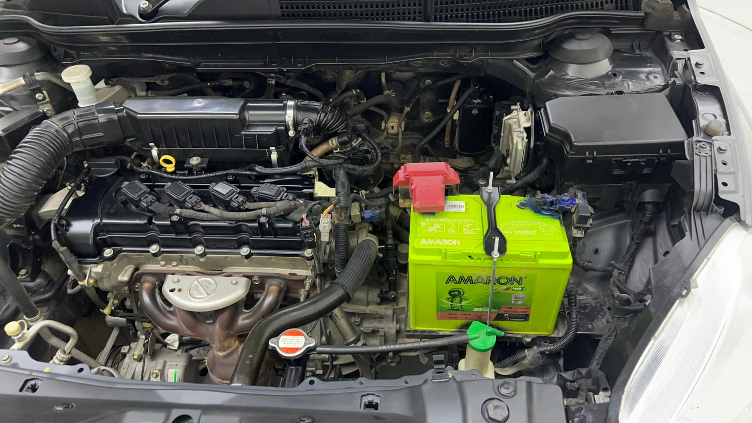 Used 2020 Maruti Suzuki S-Cross Zeta Petrol Manual engine ENGINE LEFT SIDE VIEW
