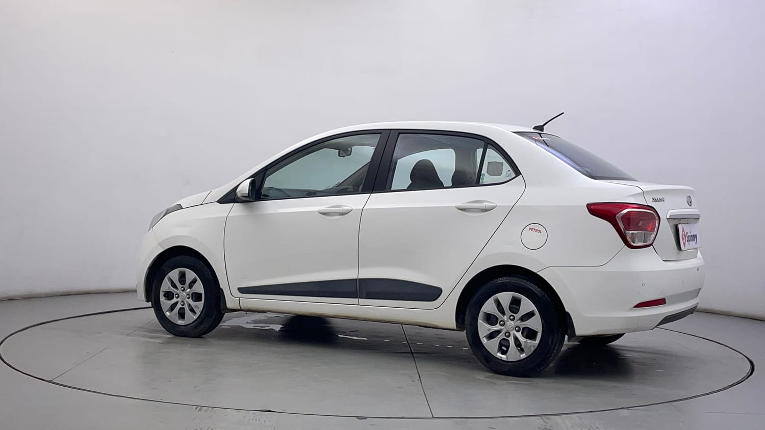 Used 2014 Hyundai Xcent S 1.2 Petrol Manual exterior LEFT REAR CORNER VIEW