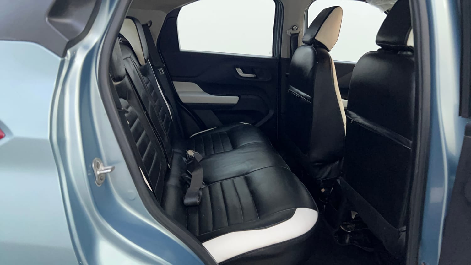 Used 2022 Tata Punch Creative MT Petrol Manual interior RIGHT SIDE REAR DOOR CABIN VIEW