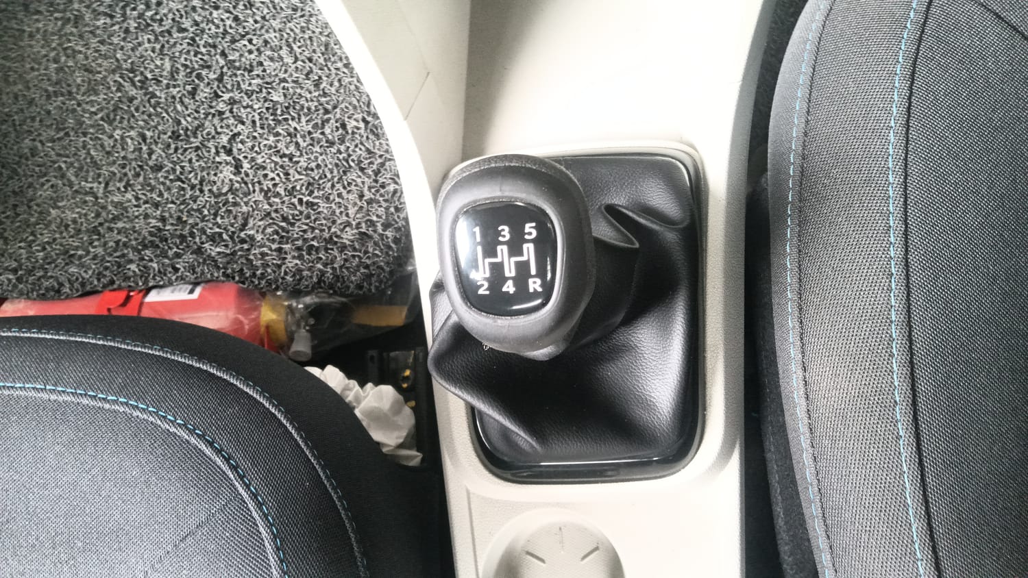 Used 2026 Tata Tiago XZ Plus CNG Cng Manual interior GEAR  KNOB VIEW