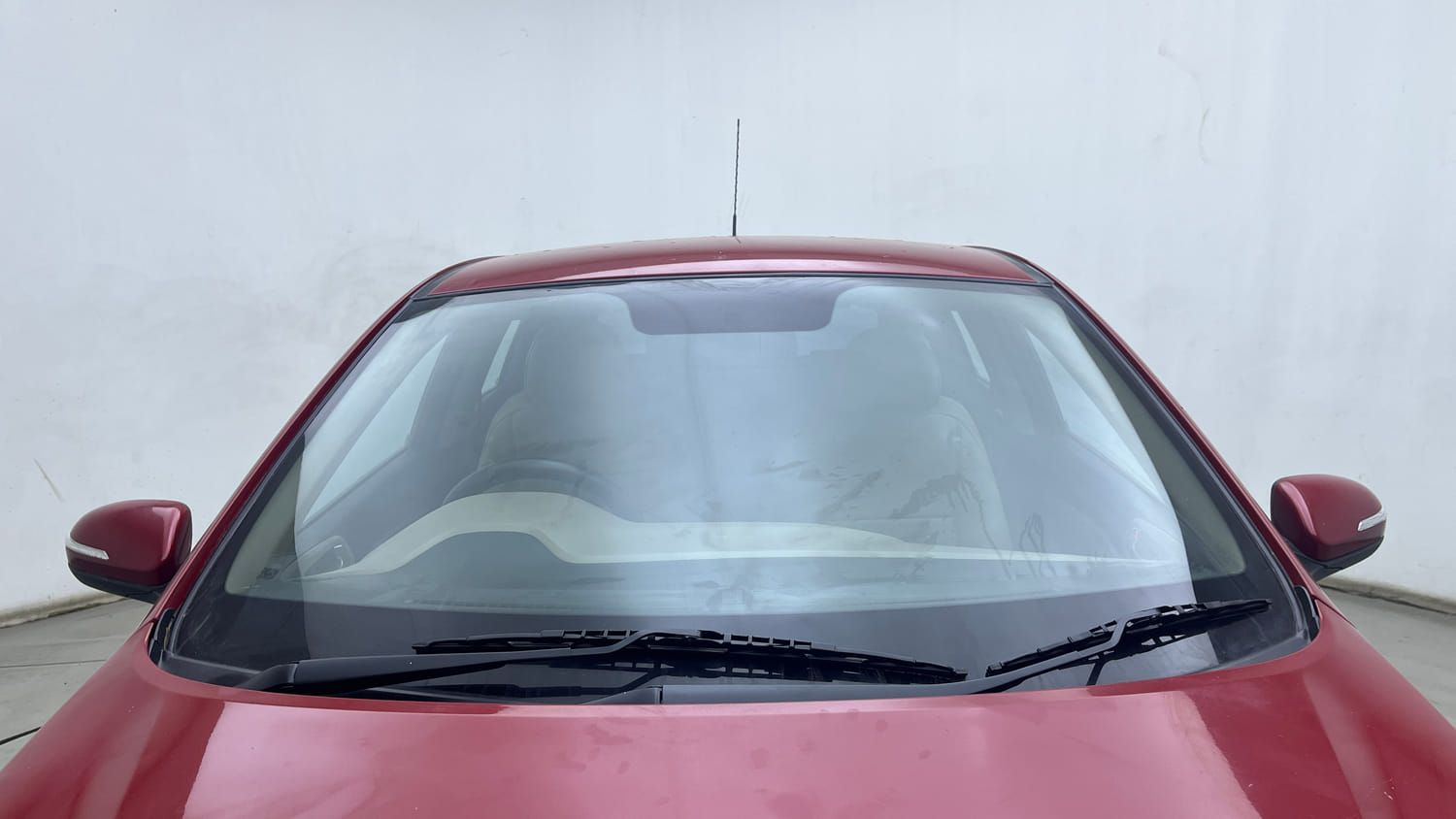 Used 2016 Hyundai Elite i20 Asta 1.2 Petrol Manual exterior FRONT WINDSHIELD VIEW