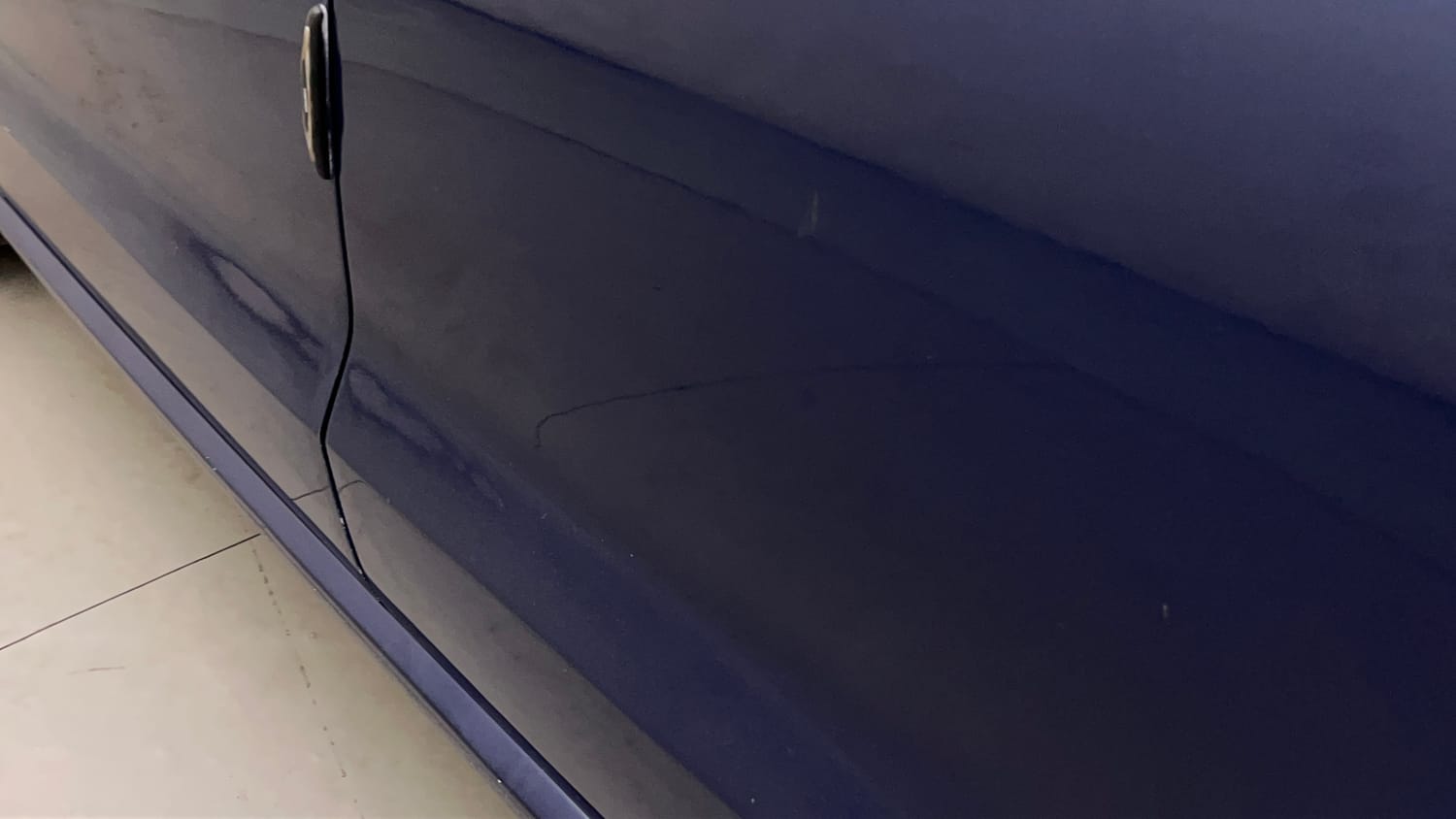 Used 2013 Volkswagen Polo Comfortline 1.2L (P) Petrol Manual dents MINOR SCRATCH