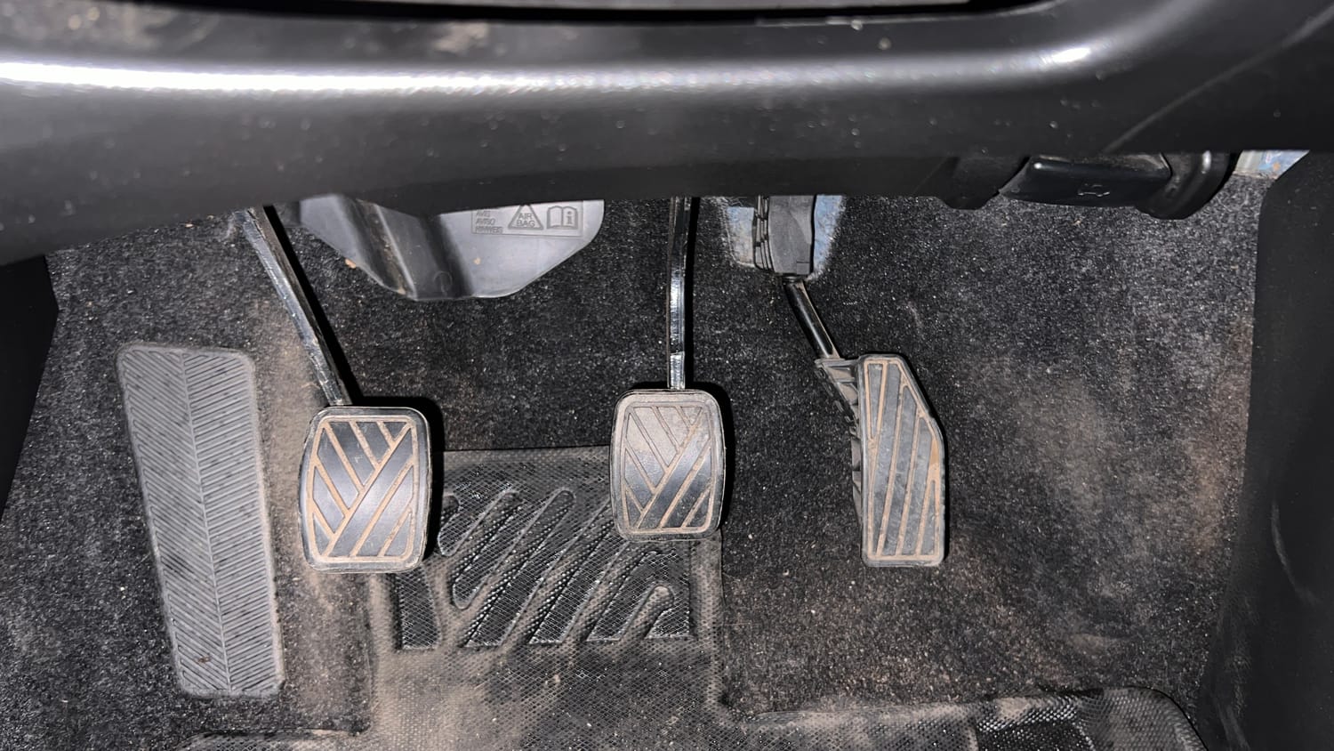 Used 2023 Maruti Suzuki XL6 Alpha Plus MT Petrol Petrol Manual interior PEDALS VIEW