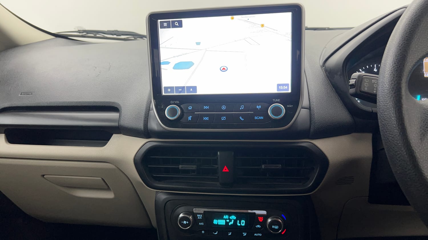 Used 2021 Ford EcoSport Trend 1.5L Ti-VCT Petrol Manual interior MUSIC SYSTEM & AC CONTROL VIEW
