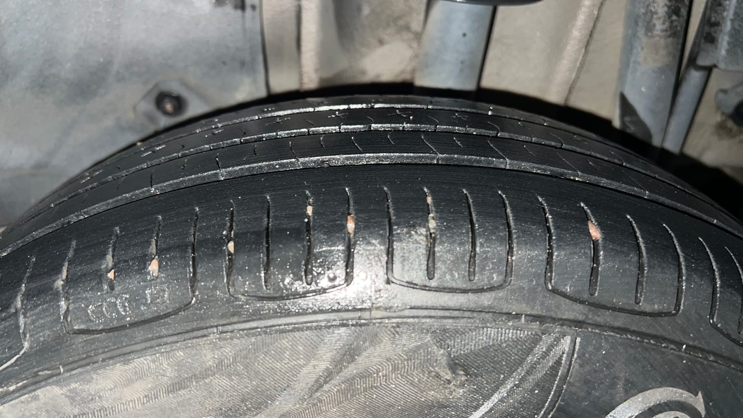 Used 2017 Tata Tiago Revotron XZ Petrol Manual tyres LEFT REAR TYRE TREAD VIEW