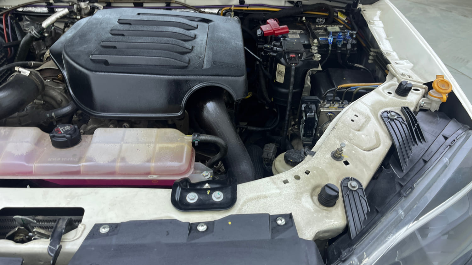 Used 2024 Mahindra Scorpio S3 Plus Diesel Manual engine ENGINE LEFT SIDE VIEW