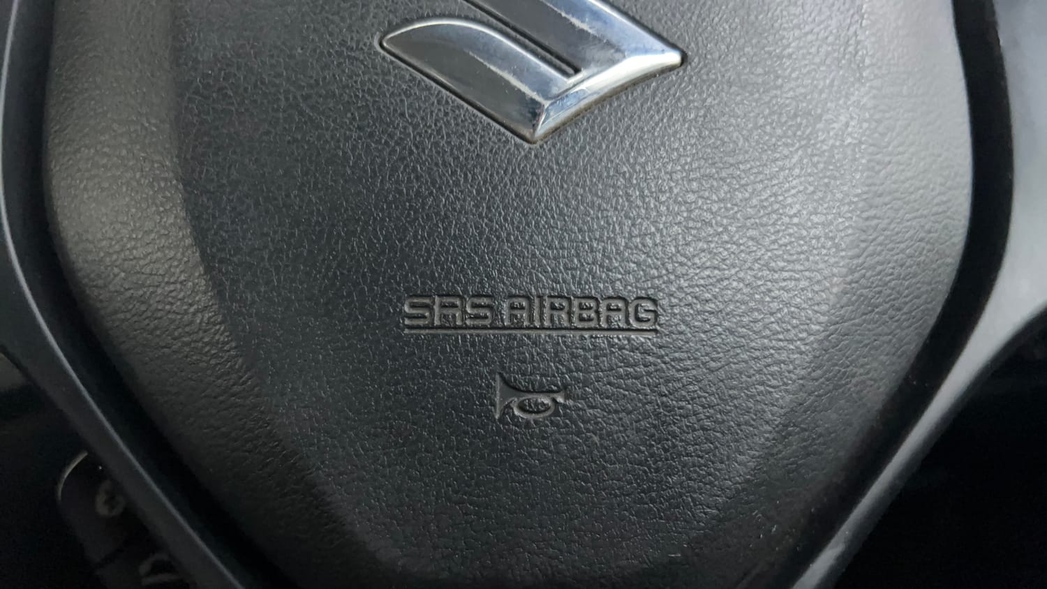 Used 2018 Maruti Suzuki Baleno Delta 1.2 Petrol Manual top_features Airbags