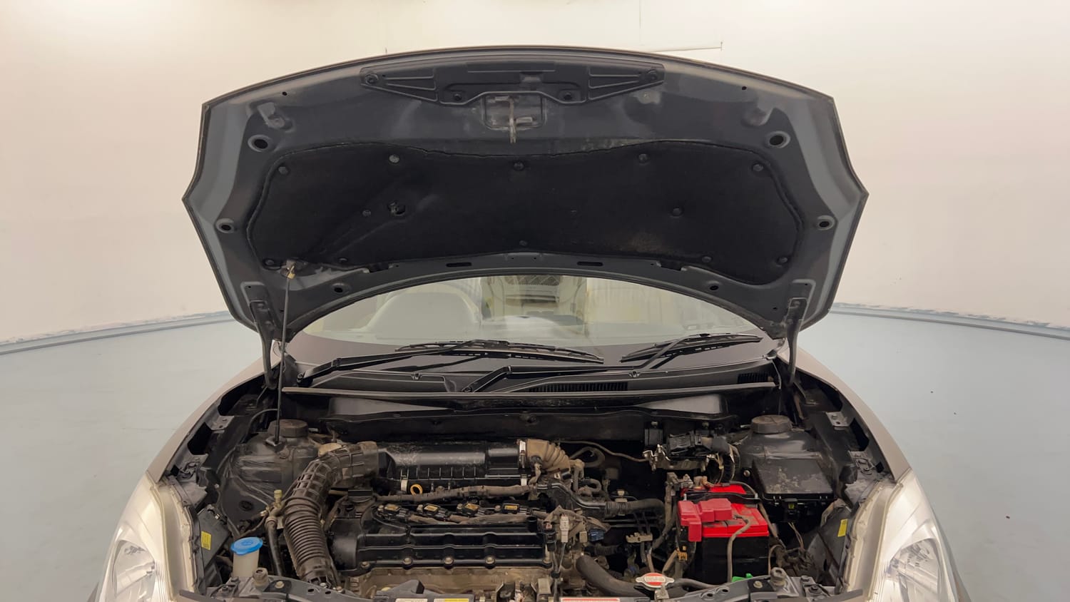 Used 2017 Maruti Suzuki Dzire VXi Petrol Manual engine ENGINE & BONNET OPEN FRONT VIEW