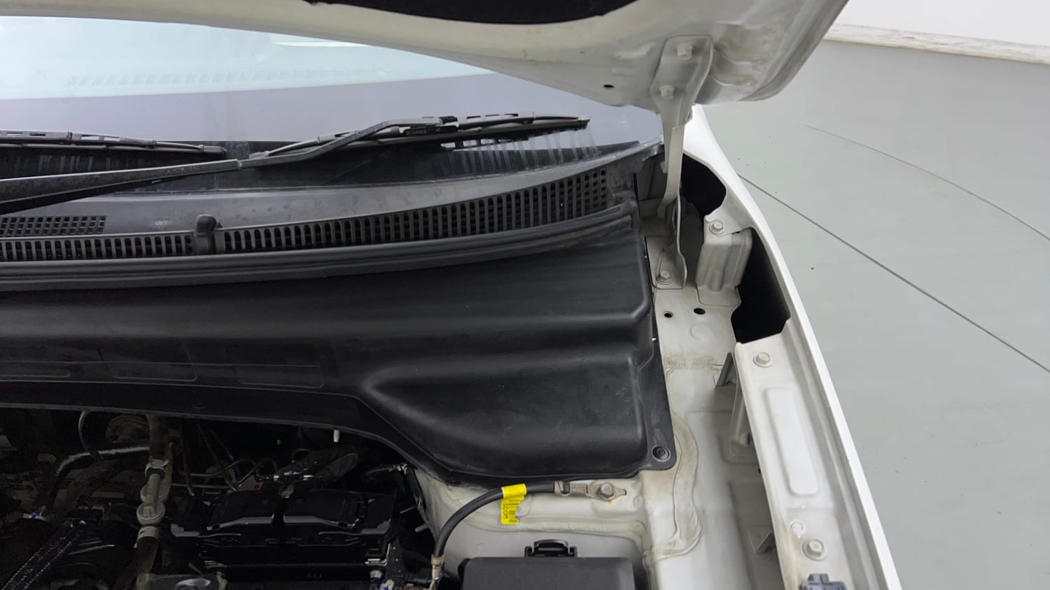 Used 2022 Hyundai Creta S 1.5 Petrol iMT Petrol Manual engine ENGINE LEFT SIDE HINGE & APRON VIEW