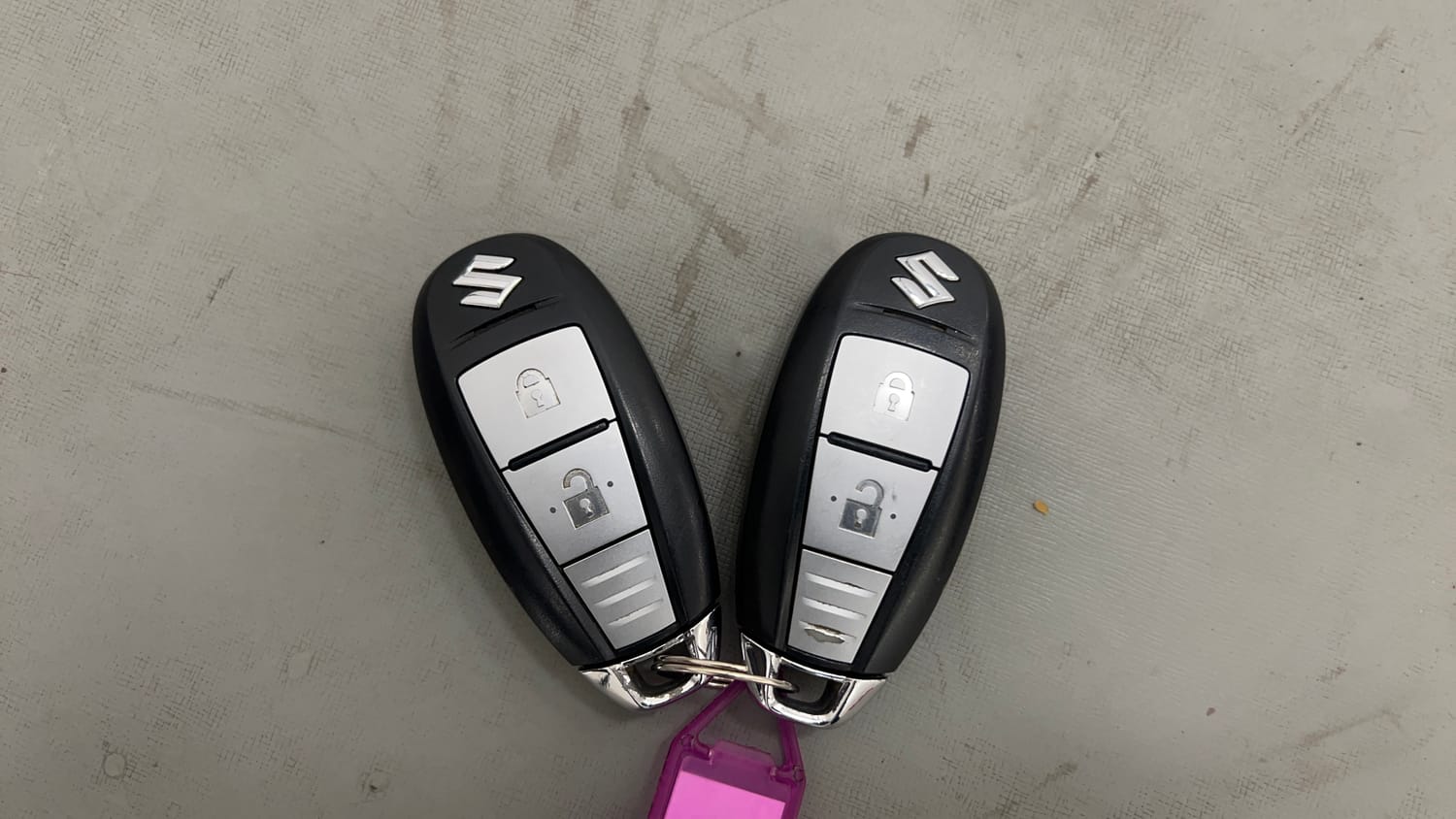 Used 2016 Maruti Suzuki Vitara Brezza [2016-2020] ZDi Plus Diesel Manual extra CAR KEY VIEW