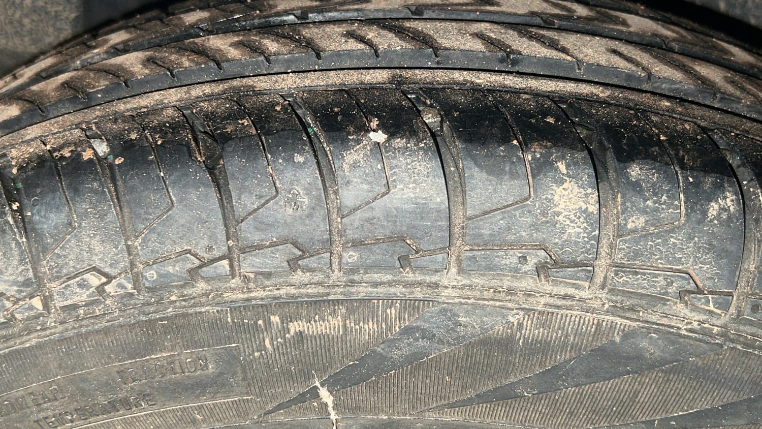 Used 2022 Maruti Suzuki Dzire VXi Petrol Manual tyres RIGHT REAR TYRE TREAD VIEW