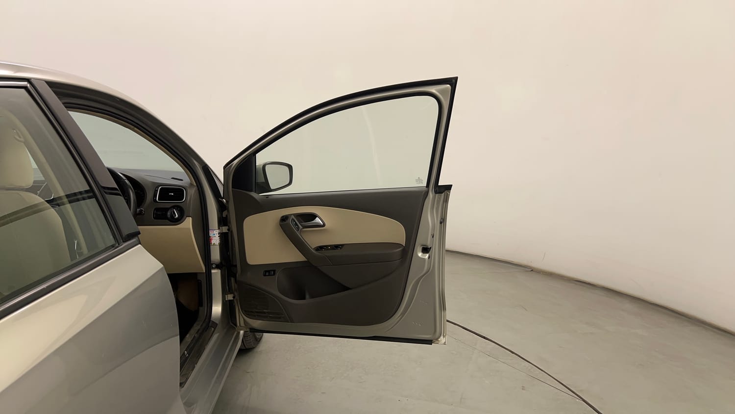 Used 2014 Volkswagen Vento Highline Diesel Diesel Manual interior RIGHT FRONT DOOR OPEN VIEW