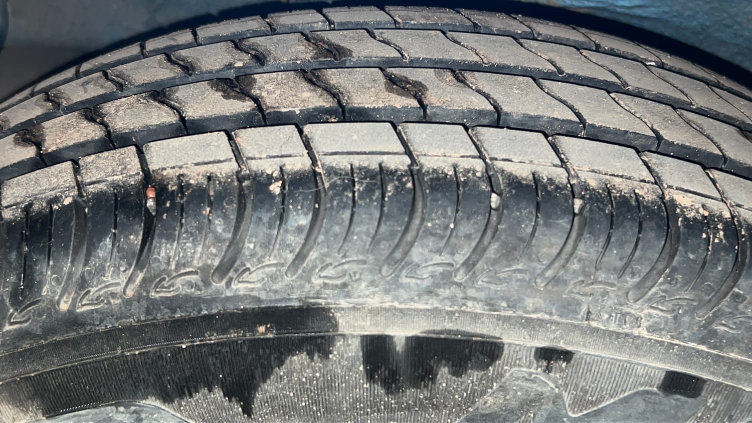Used 2017 Maruti Suzuki Celerio ZXi Opt Petrol Manual tyres RIGHT REAR TYRE TREAD VIEW