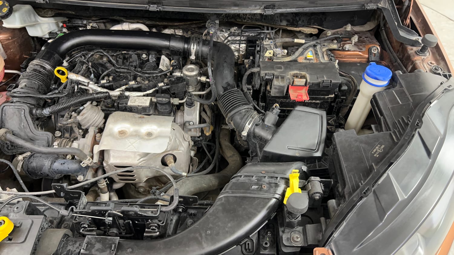 Used 2019 Ford EcoSport S Petrol Petrol Manual engine ENGINE LEFT SIDE VIEW