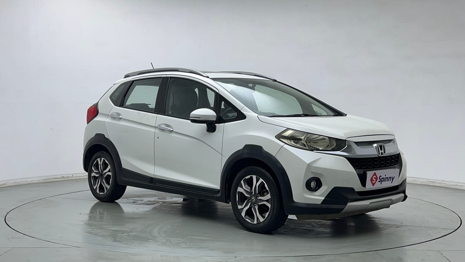 Used 2017 Honda WR-V VX MT Petrol Petrol Manual exterior RIGHT FRONT CORNER VIEW