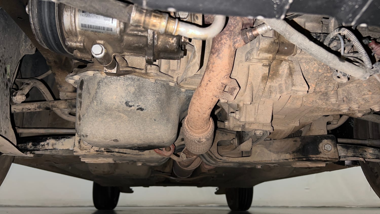 Used 2013 Volkswagen Polo Comfortline 1.2L (P) Petrol Manual extra FRONT LEFT UNDERBODY VIEW
