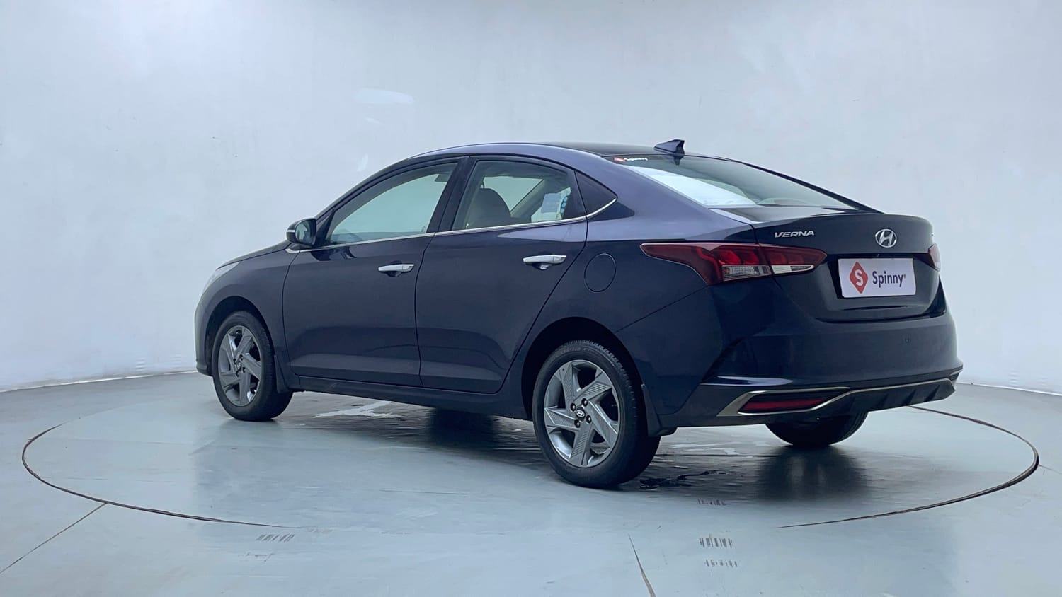 Used 2022 Hyundai Verna SX 1.5 MPi Petrol Manual exterior LEFT REAR CORNER VIEW