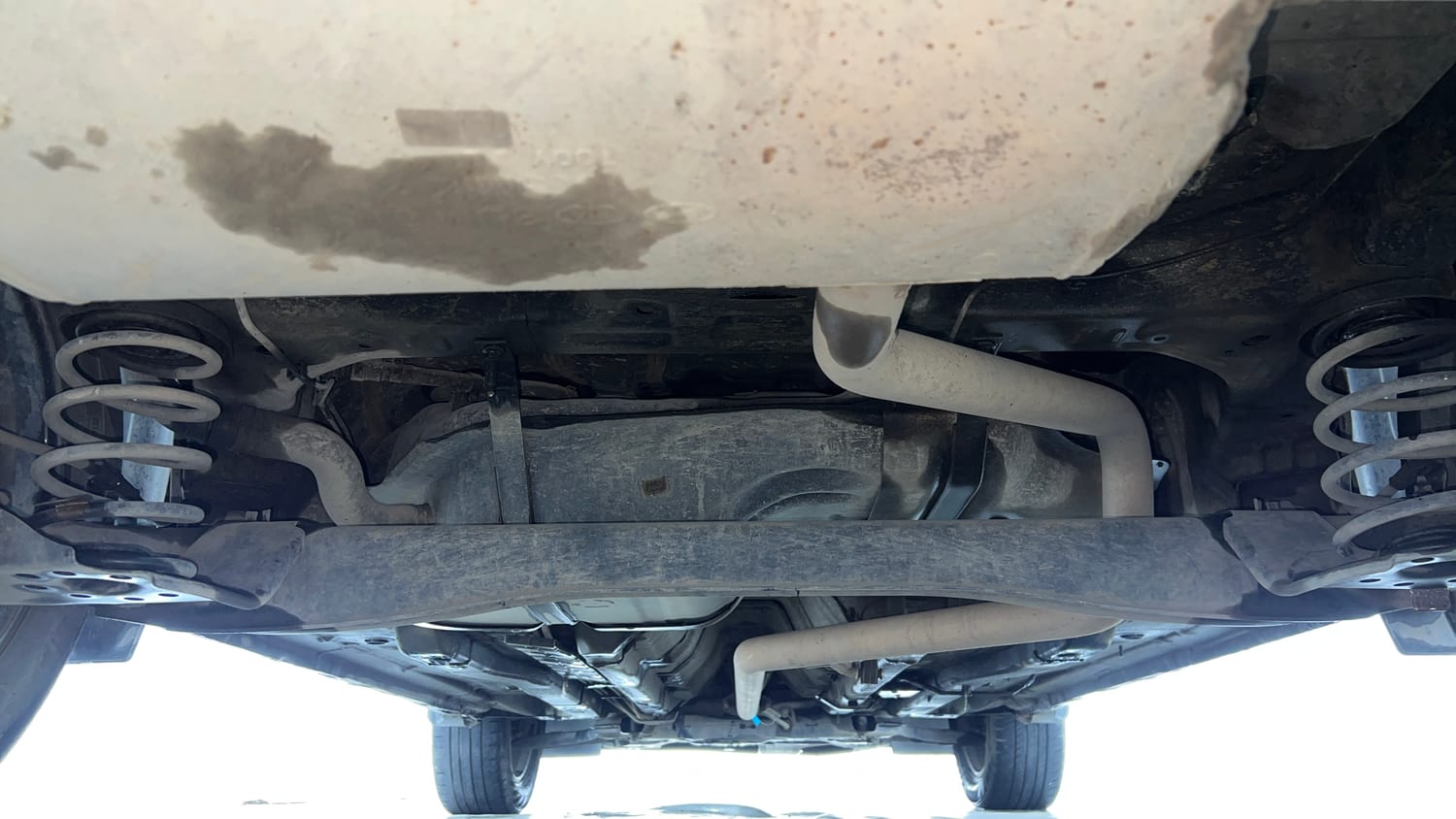 Used 2022 Hyundai Creta SX (O) 1.5 Diesel Diesel Manual extra REAR UNDERBODY VIEW (TAKEN FROM REAR)