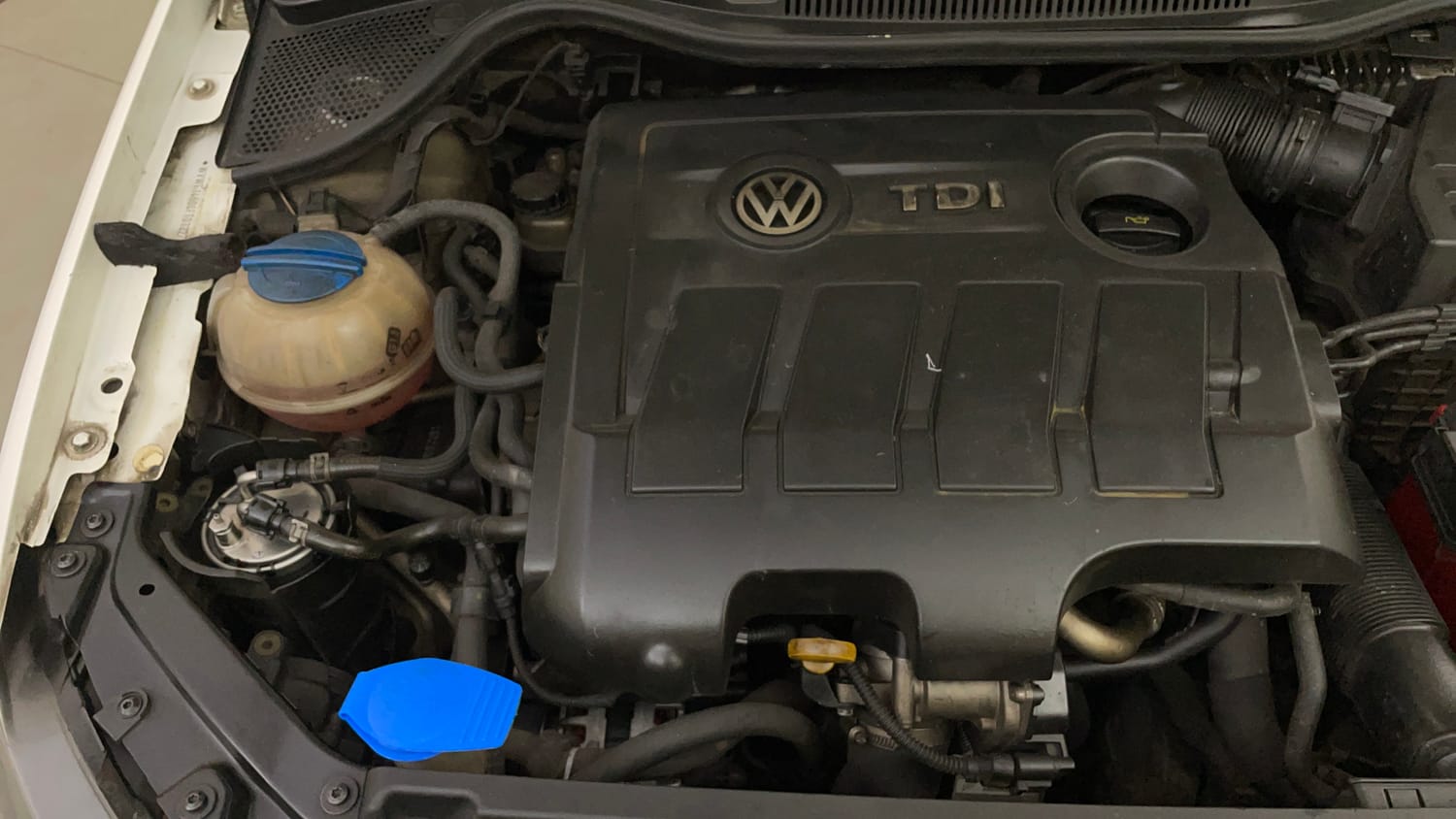 Used 2014 Volkswagen Polo Highline1.5L (D) Diesel Manual engine ENGINE RIGHT SIDE VIEW