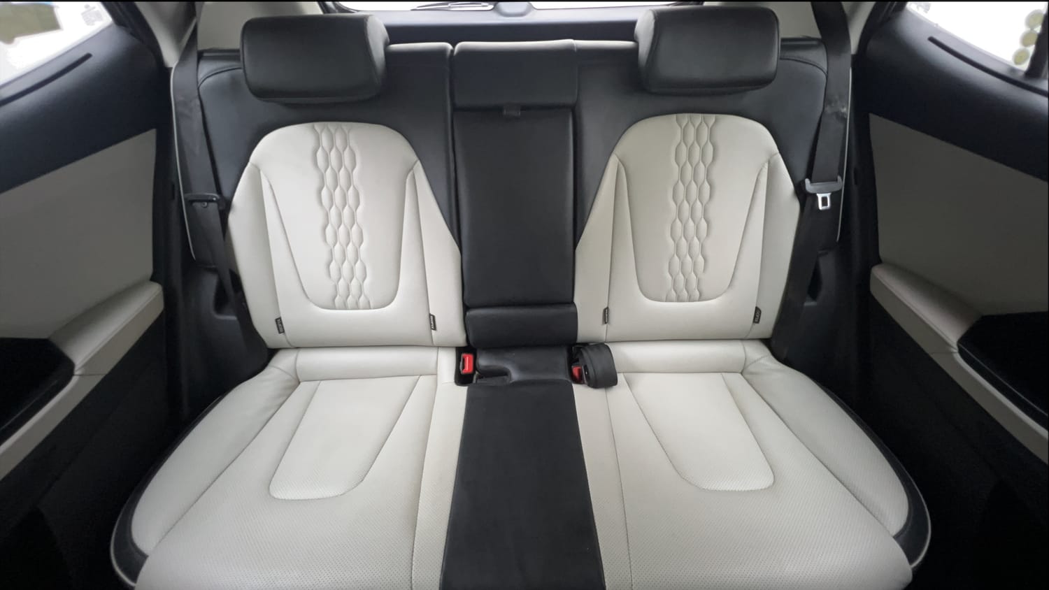 Used 2022 Hyundai Creta SX (O) 1.5 Diesel Diesel Manual interior REAR SEAT CONDITION VIEW