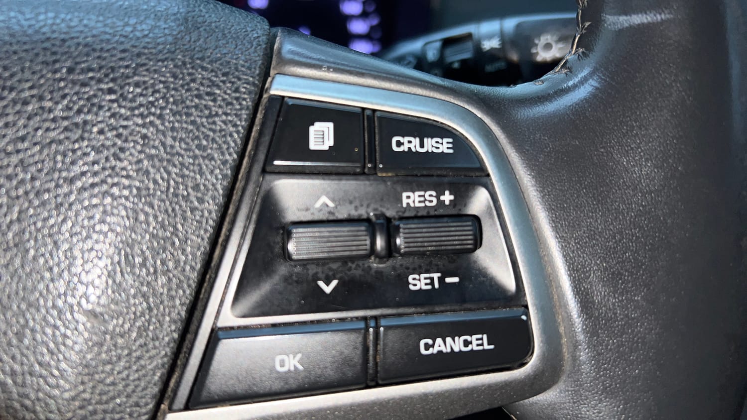 Used 2018 Hyundai Verna SX (O)1.6 VTVT Petrol Manual top_features Cruise control