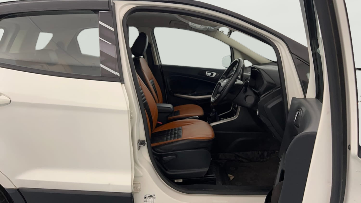 Used 2018 Ford EcoSport Titanium 1.5L Ti-VCT Petrol Manual interior RIGHT SIDE FRONT DOOR CABIN VIEW