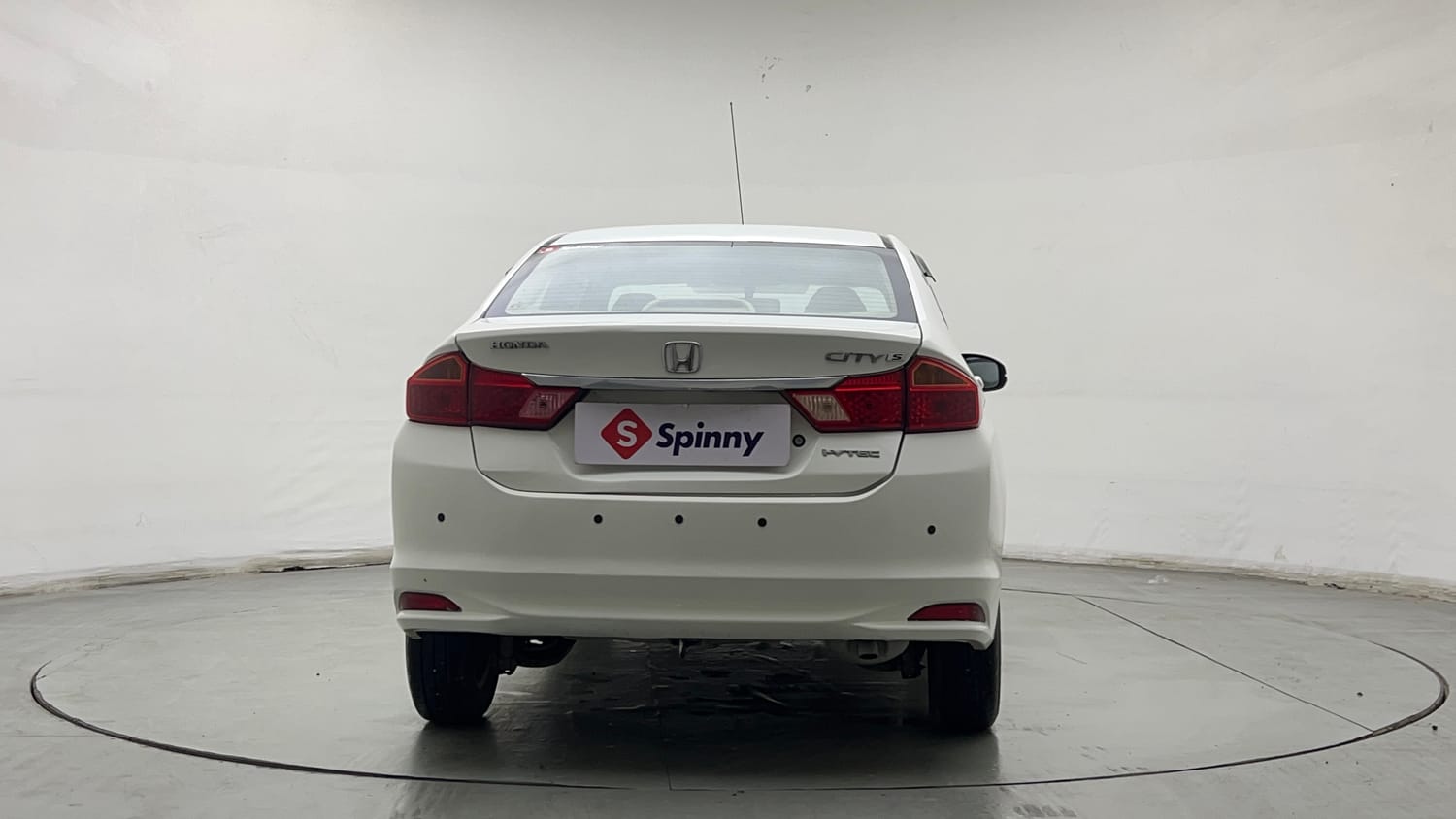 Used 2016 Honda City SV Petrol Manual exterior BACK VIEW