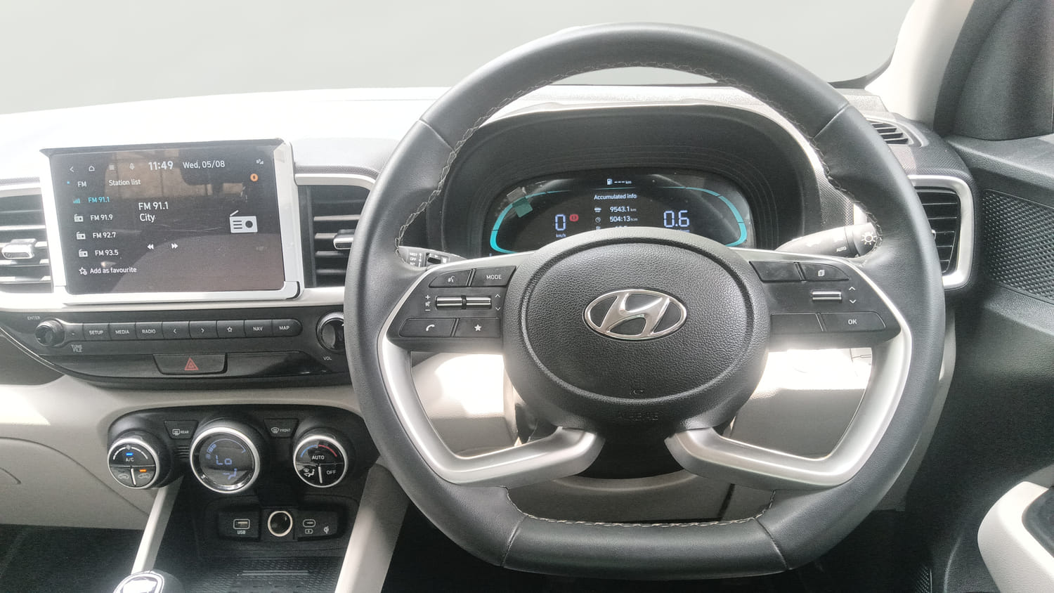 Used 2022 Hyundai Venue SX 1.2 Petrol Petrol Manual interior STEERING VIEW