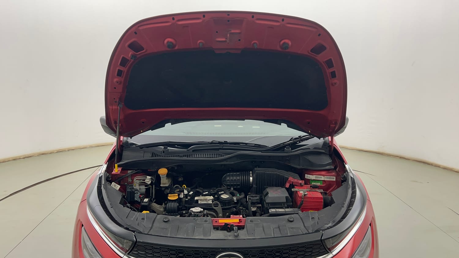 Used 2022 Tata Altroz XE Petrol Petrol Manual engine ENGINE & BONNET OPEN FRONT VIEW