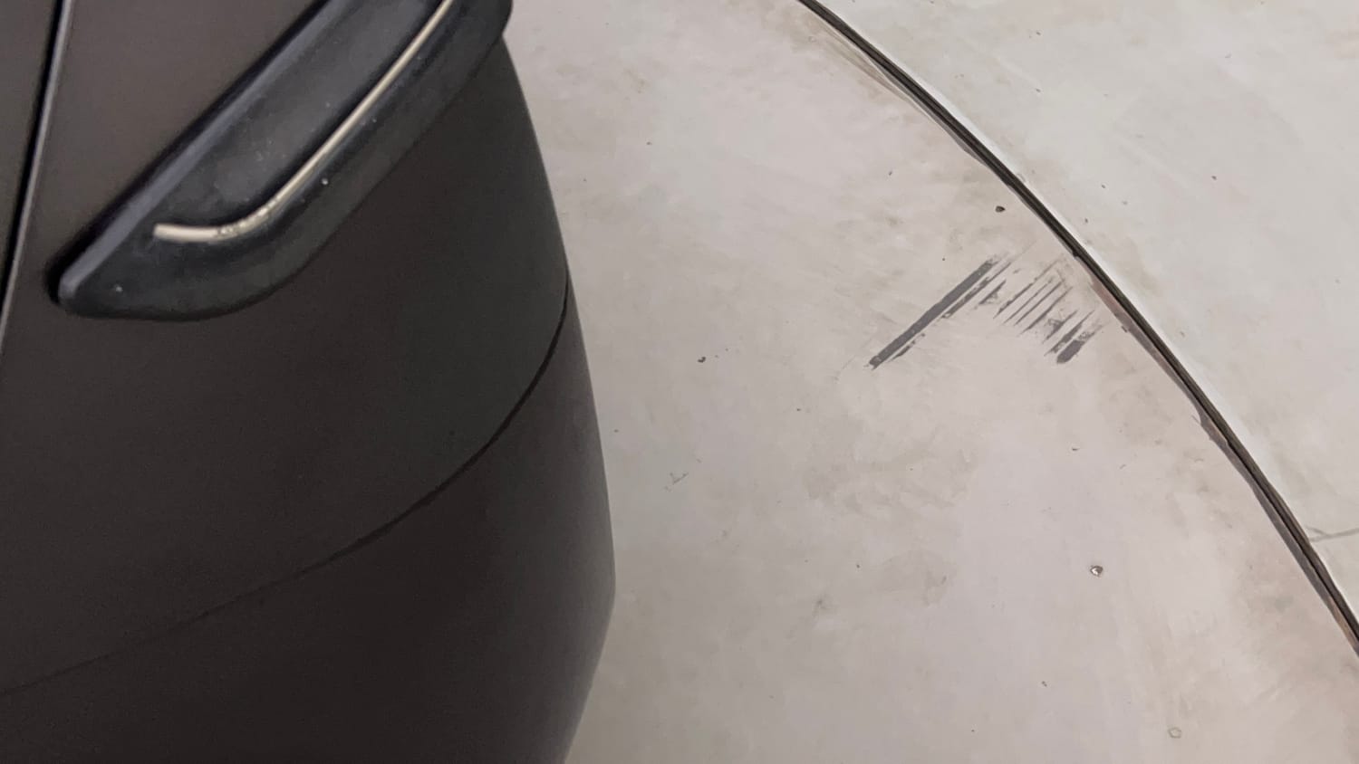 Used 2018 Honda Jazz V AT Petrol Petrol Automatic dents MINOR SCRATCH