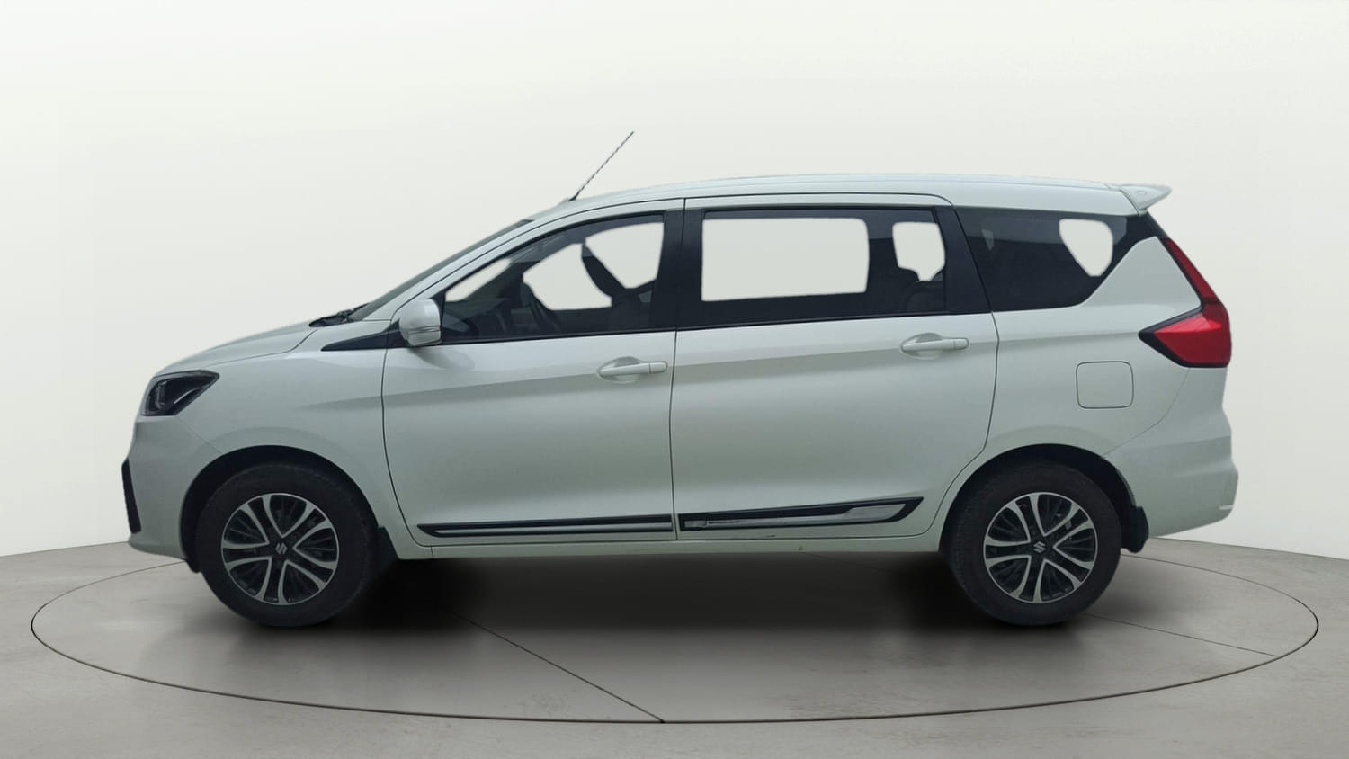 Used 2024 Maruti Suzuki Ertiga VXi AT Petrol Automatic exterior LEFT SIDE VIEW