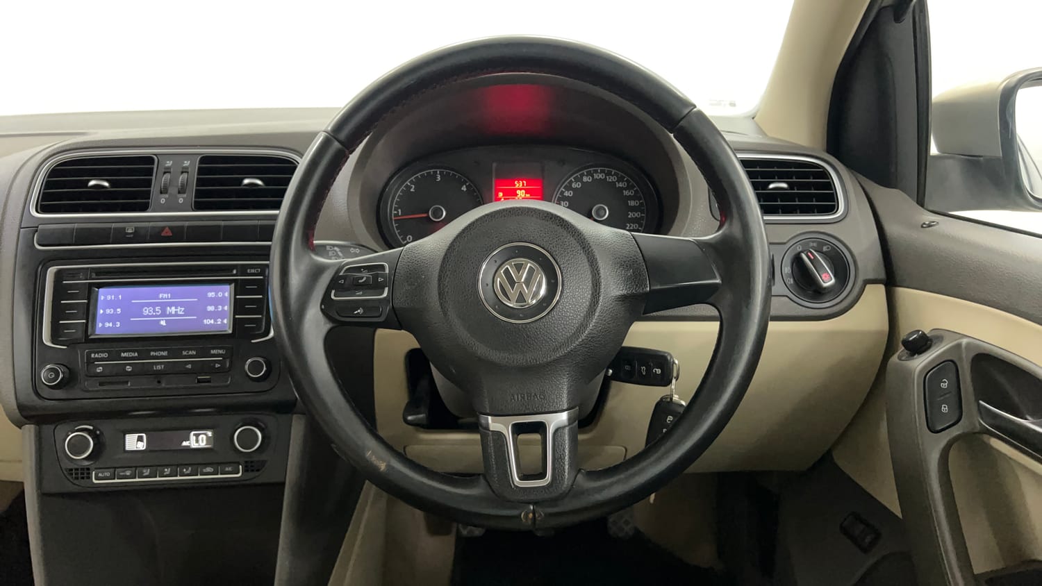 Used 2014 Volkswagen Vento Highline Diesel Diesel Manual interior STEERING VIEW
